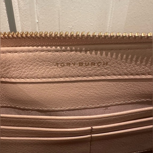 Tory Burch Crossbody Bag - Picture 4 of 5